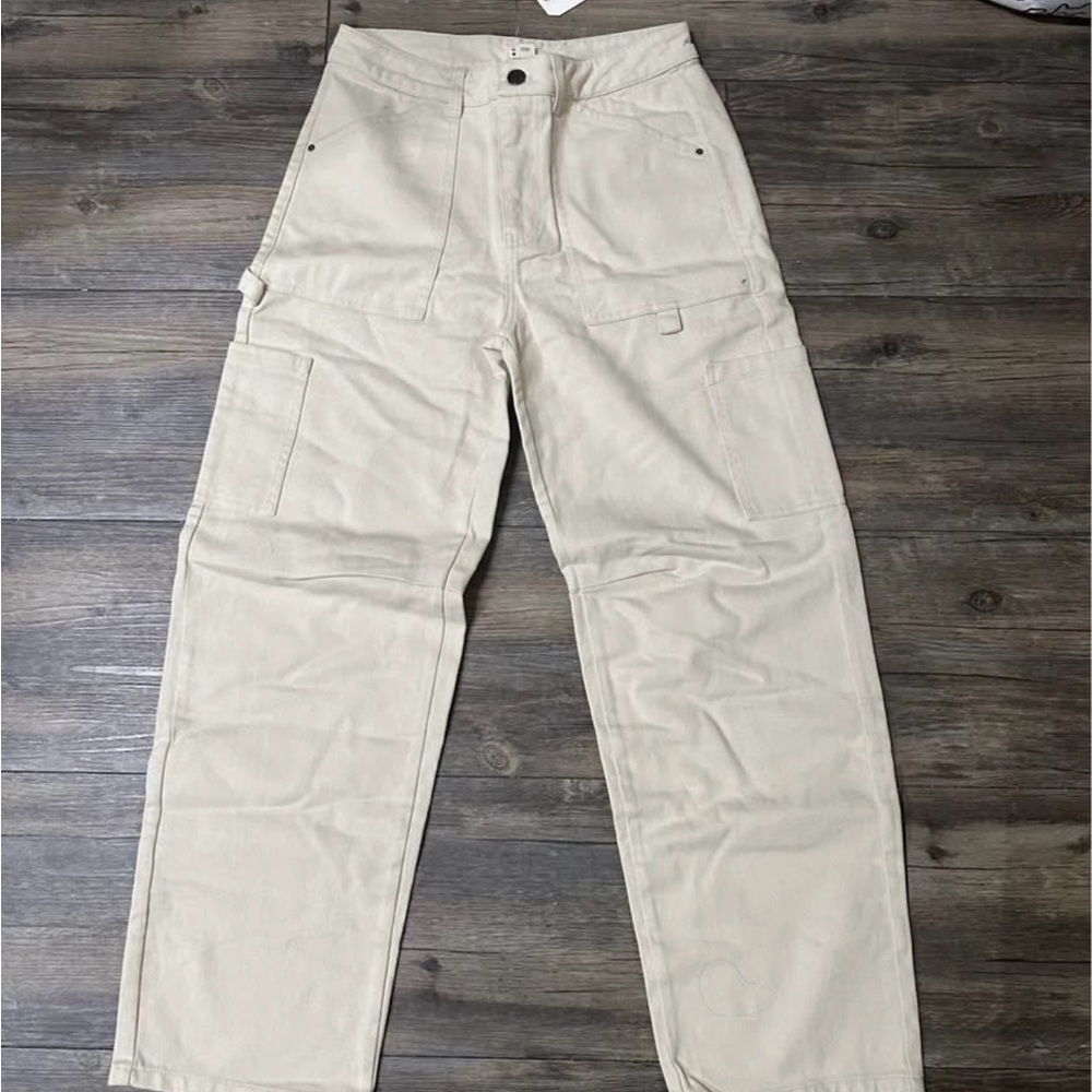 BRAND NEW Billabong Women’s Cream Cargo Pants “Leia Pants”